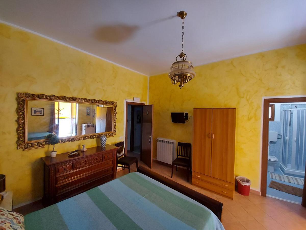 Nostra Casa Rooms Palermo Exteriör bild