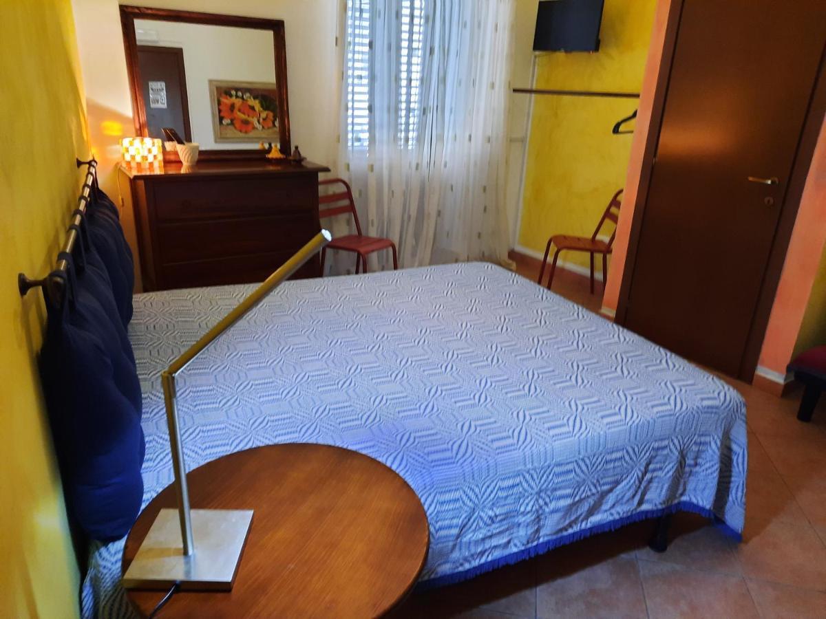 Nostra Casa Rooms Palermo Exteriör bild