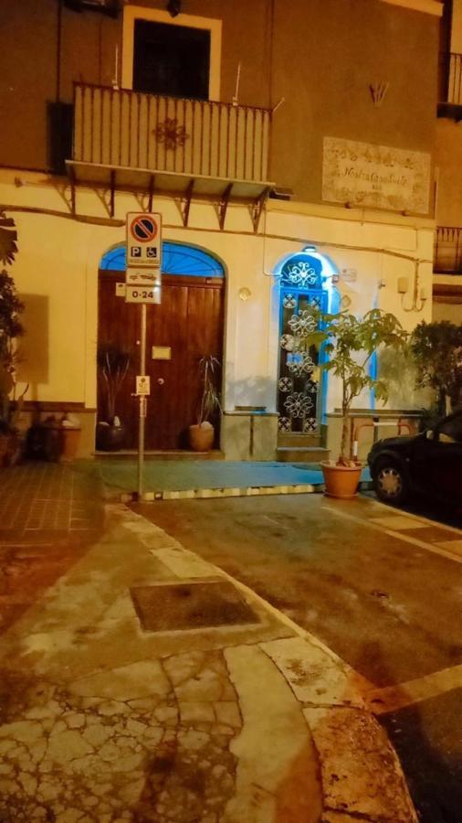 Nostra Casa Rooms Palermo Exteriör bild
