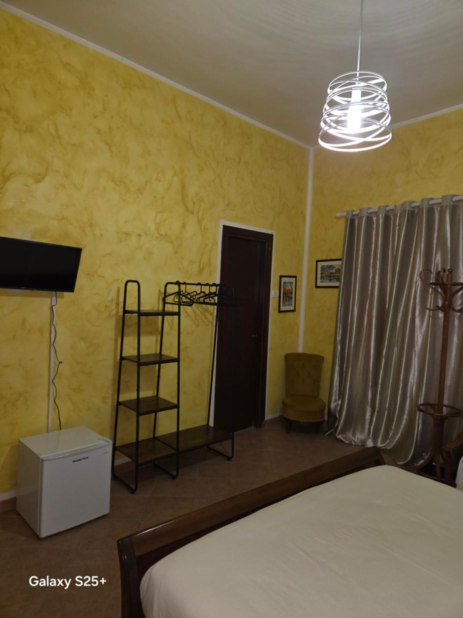 Nostra Casa Rooms Palermo Exteriör bild